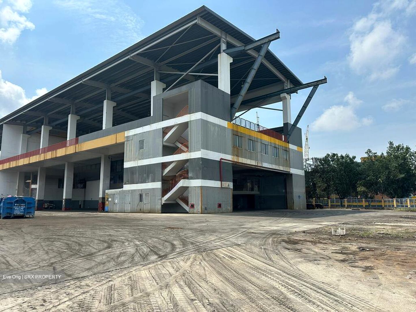 Joo Koon Circle (D22), Factory #498340931